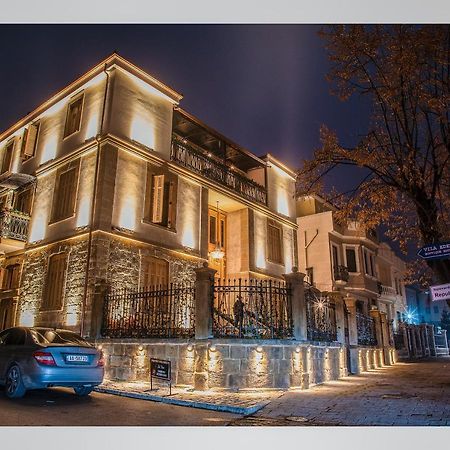Vila Ekrem Korce Bagian luar foto