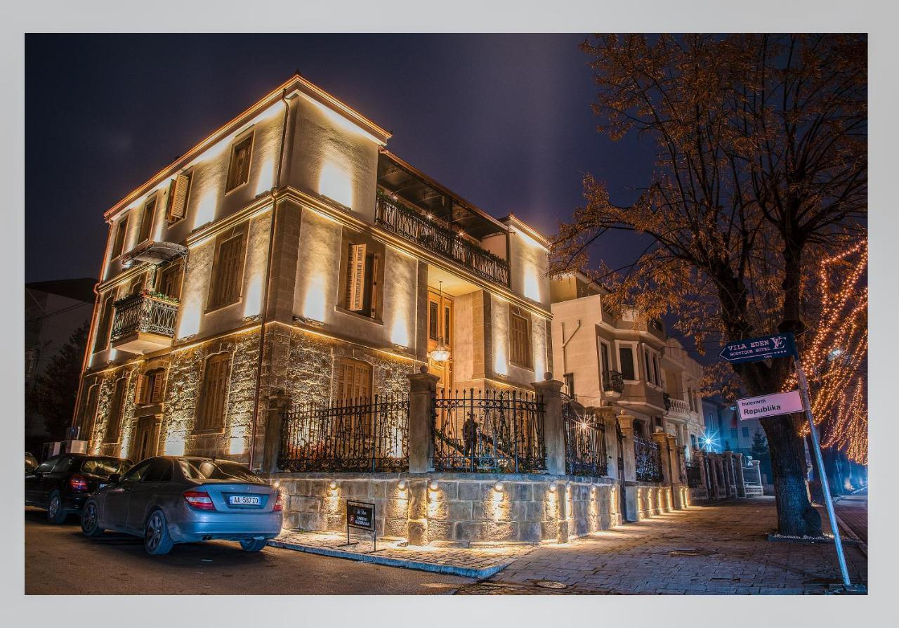 Vila Ekrem Korce Bagian luar foto